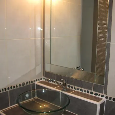 Le Nid Des Pins Apartment Grabels